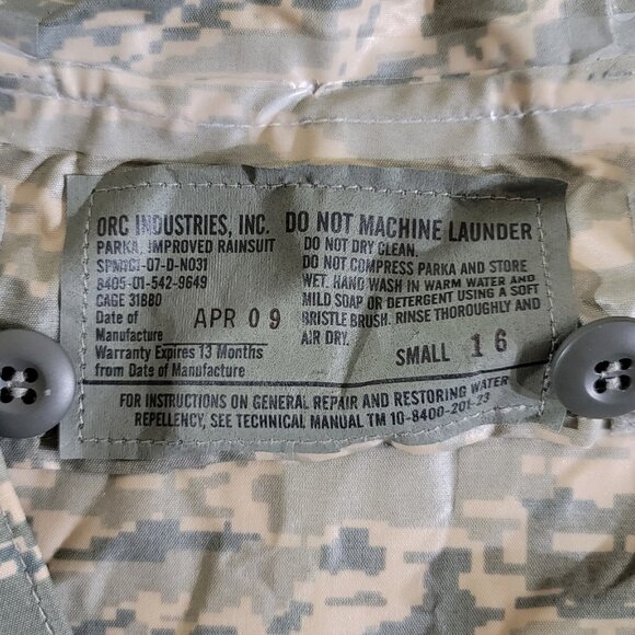ORC Ind. Mens Small (XL? 50" Chest) Parka Improved Rainsuit Jacket Digital Camo - Picture 6 of 6